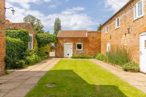 Courtyard- click for photo gallery